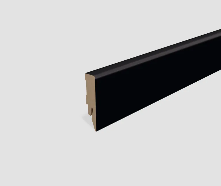 EGGER MDF-Kern Sockelleiste L537 schwarz passend zu allen EGGER Fußböden 0