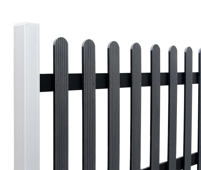HORI WPC Vorgartenzaun Göteborg 1