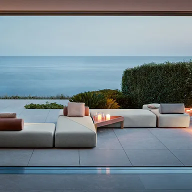 Loungemöbel Set auf Terrassenplatten