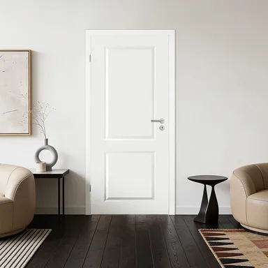 Hier ist eine weiße CPL Holzzarge, eingebaut in einem modernen Zimmer zu sehen.