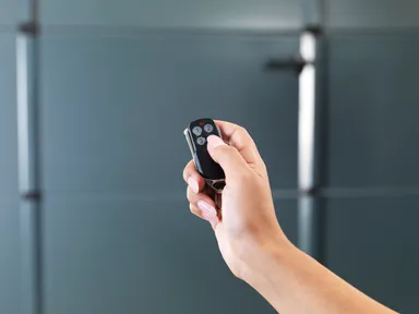 HORI Garagentor Handsender 1