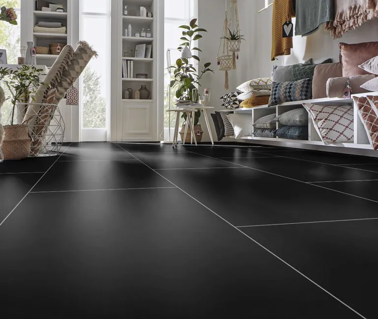 KRONOTEX Laminat Glamour U 190 Schwarz Matt Fliese 6
