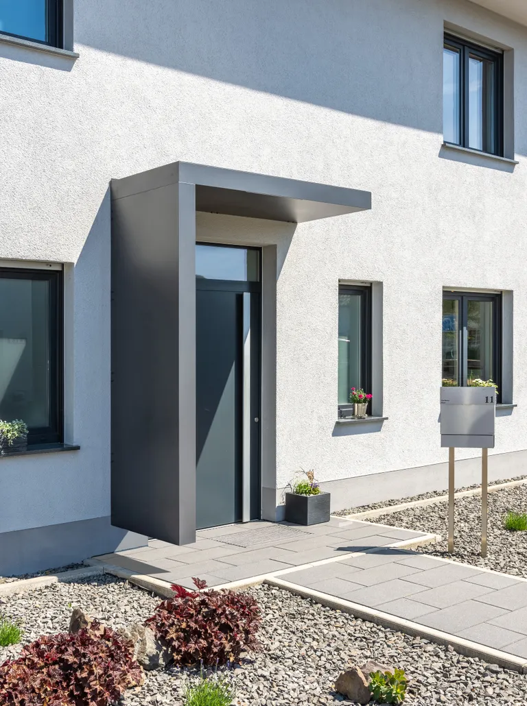 Gutta Vordach Haustür mit Seitenteil BS PLUS aluminium 3