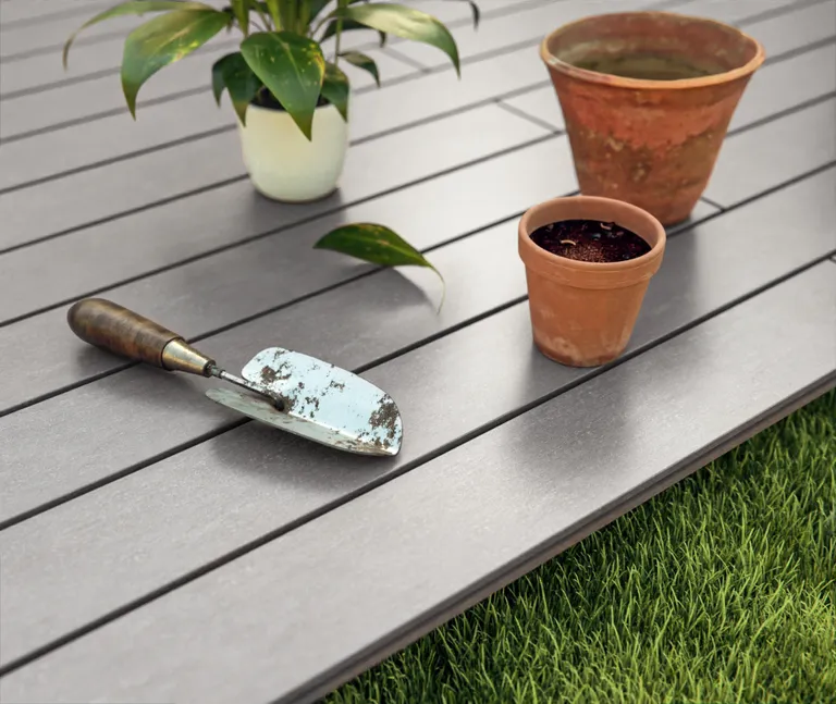 HORI Terrassendielen Komplettset WPC Royal Hohlkammer hellgrau 3