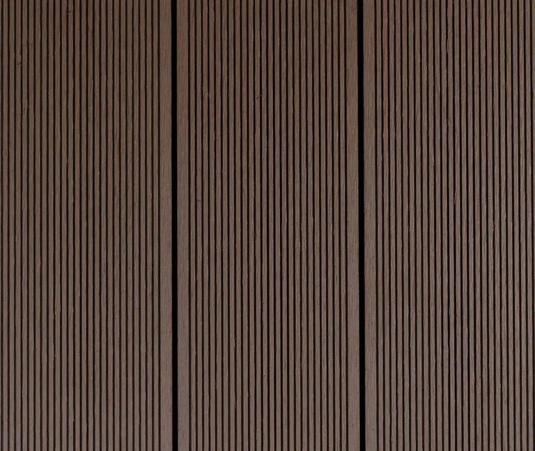 HORI Terrassendielen WPC Mauritius massiv braun grob / fein geriffelt 20 x 140 mm 5