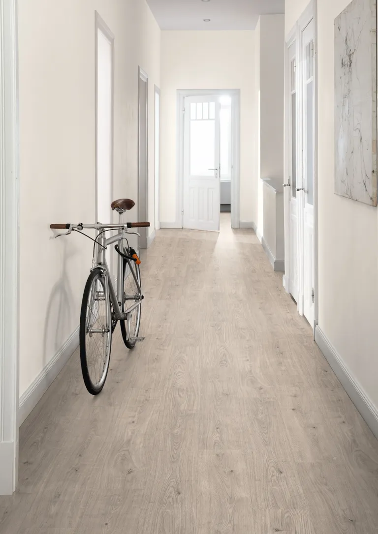 EGGER Laminat NatureSense Aqua EL1037 Berdal Eiche grau 4