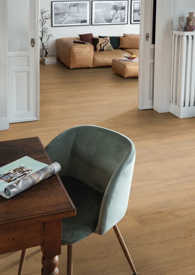 EGGER Laminat NatureSense Aqua EL2096 Elva Eiche honig 4