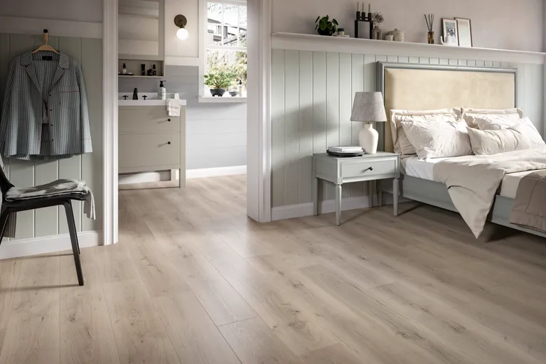 EGGER Laminat NatureSense Aqua EL2112 Pinot Eiche hellgrau 4