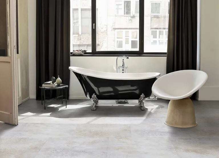 PARADOR Klick-Vinylboden SPC Trendtime 5 Dolomit weiß Mineralstruktur Fliese 4