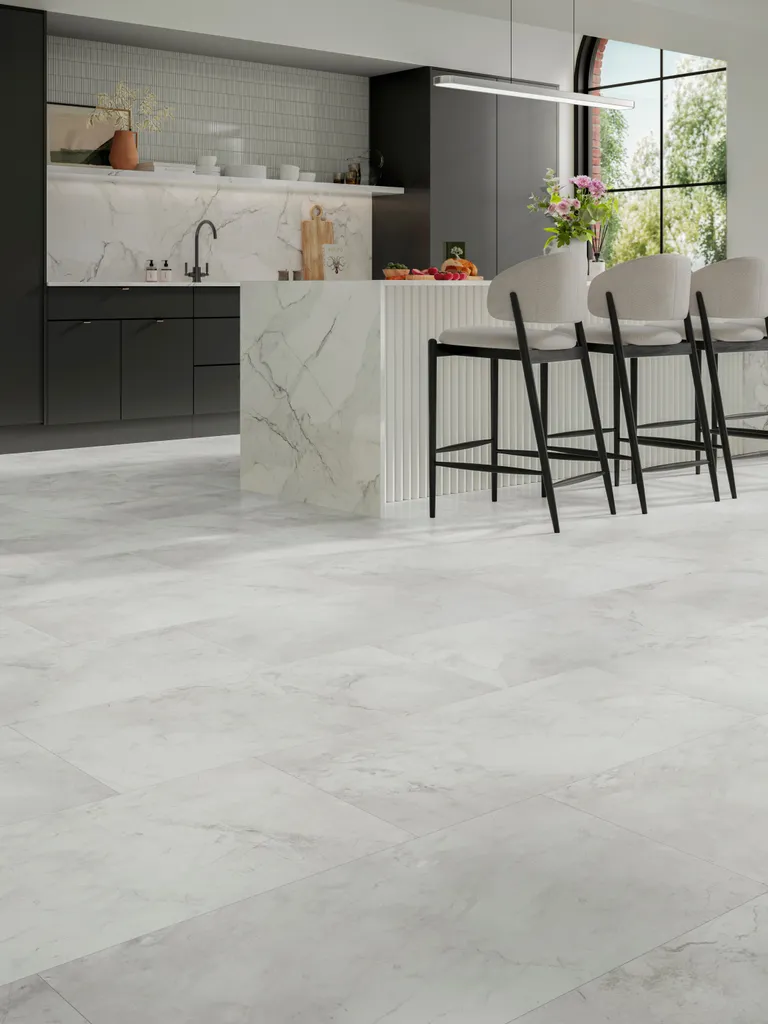 PARADOR Klick-Vinylboden SPC Trendtime 5 Marmor Abbey weiß Mineralstruktur Fliese 2