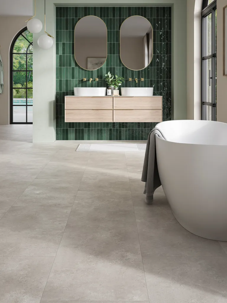PARADOR Klick-Vinylboden SPC Trendtime 5 Stein Trafalgar hellgrau Mineralstruktur Fliese 2