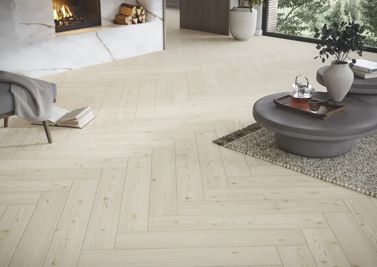 PARADOR Laminat Trendtime 3 Lärche Yukon weiß Seidenmatte Struktur Fischgrät 4