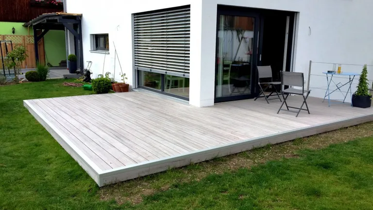 HORI Terrassendielen WPC/BPC Exclusive Line weiß/creme massiv 20x140mm 1