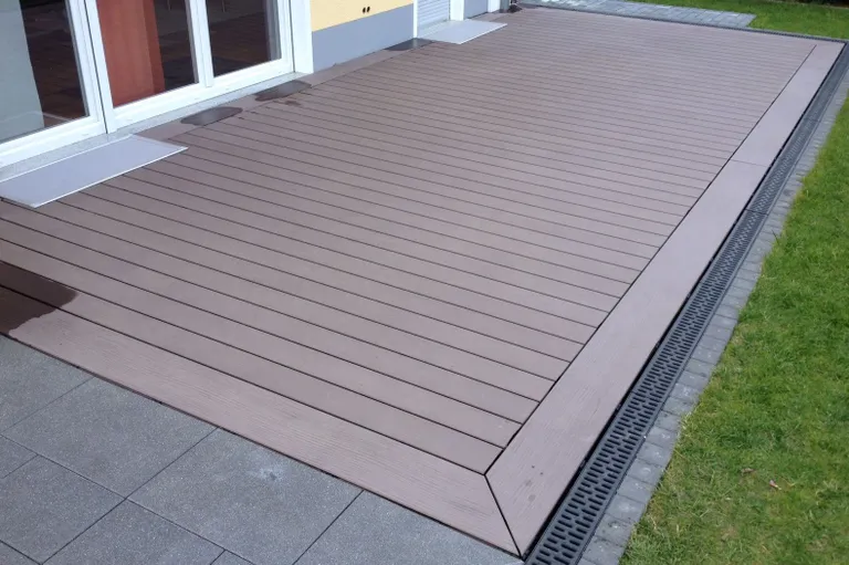 Megawood Terrassendielen Komplettset WPC Premium massiv lavabraun 4