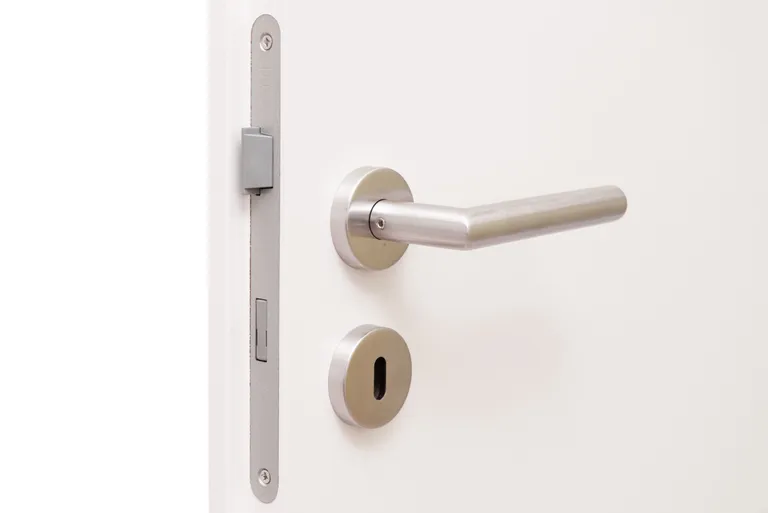 HORI Zimmertür Komplettset Valencia Weißlack RAL9010 Röhrenspan Eckkante 6