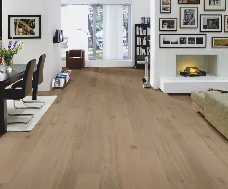 HORI Parkett Eiche Landhausdiele Variant gebürstet grau braun UV-geölt 2. Wahl 3