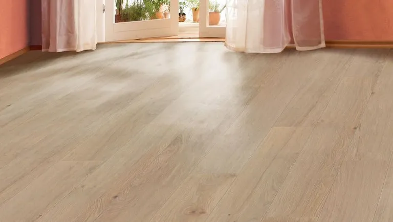 HORI Quick Parkett 400 Eiche cremeweiß gekalkt strukturiert Sauvage Landhausdiele natur-geölt 2