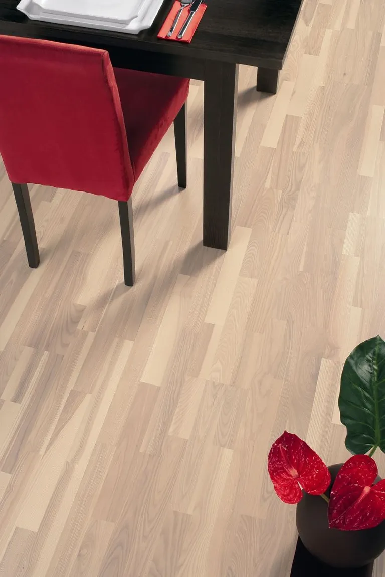 HORI Quick Parkett 400 Esche arcticweiß Country Schiffsboden versiegelt 3